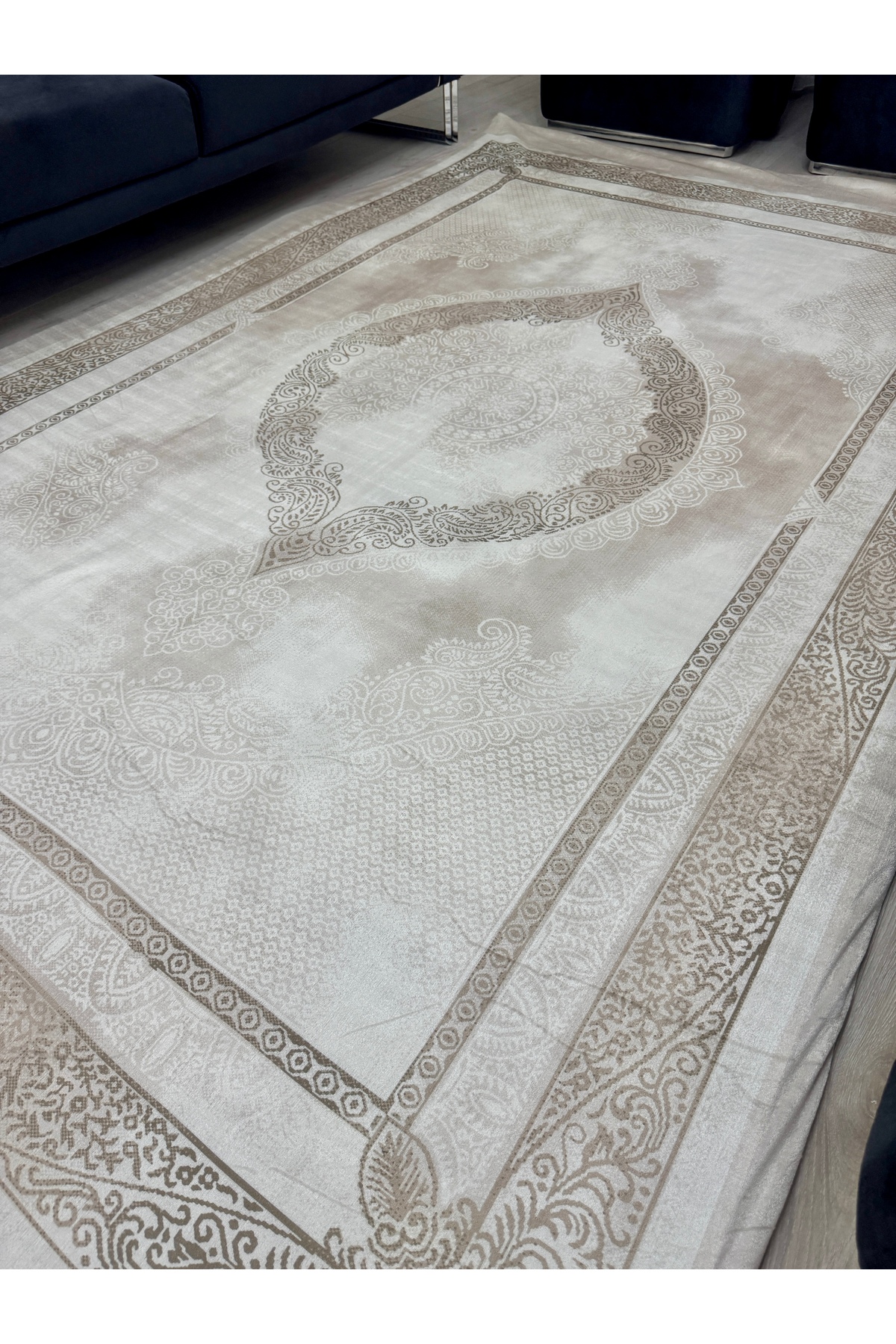 Osmanlı Motifli Halı Örtüsü Lastikli ve Süngerli Kaymaz Taban Yıkanabilir