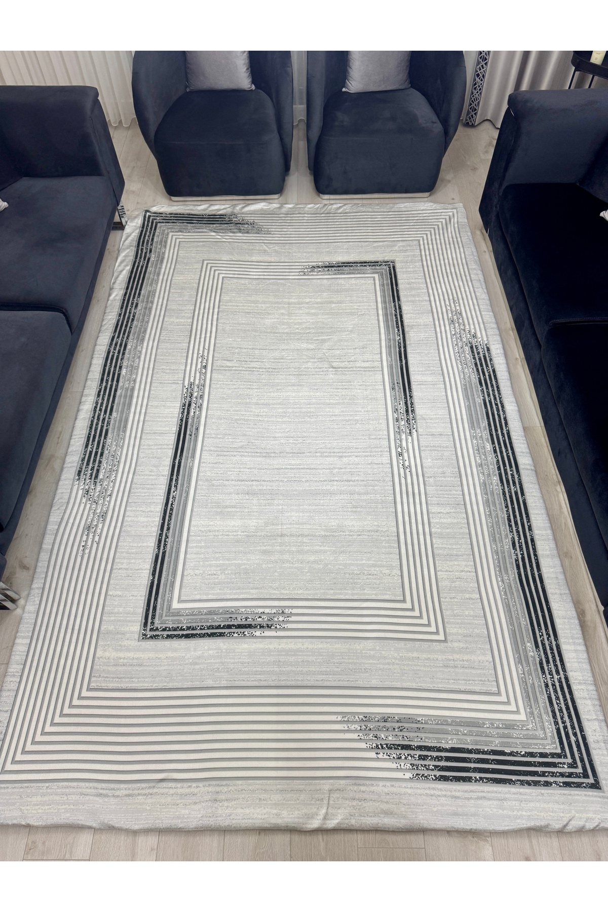 Dekoratif Modern Halı Örtüsü Lastikli ve Süngerli Kaymaz Taban Yıkanabilir