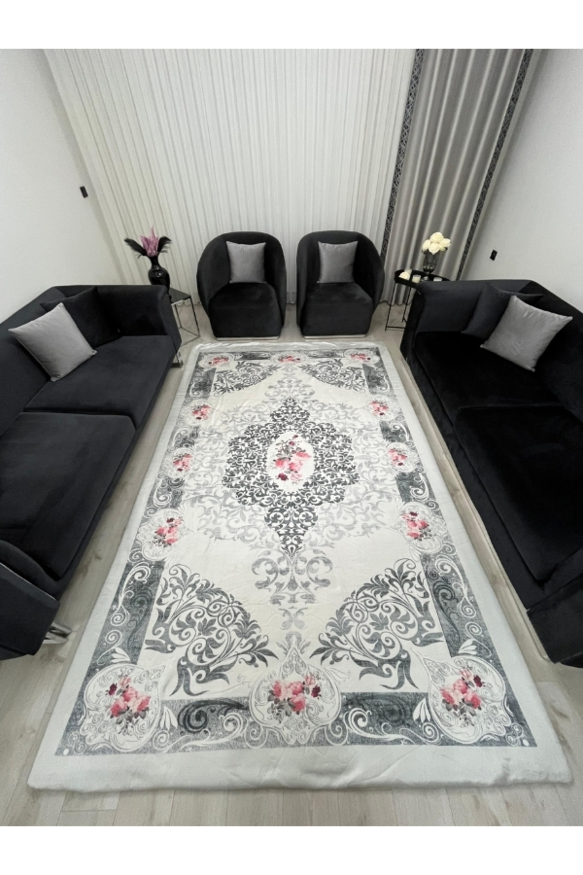 Zarif Barok Desen Halı Örtüsü – Çiçek Motifli, Şık Salon Modeli *Kaymaz Tabanlı Yıkanabilir*