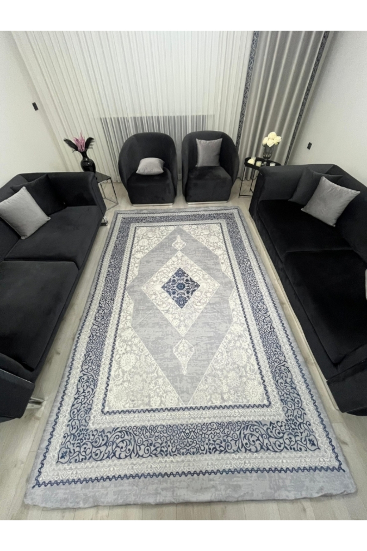 Diamond Desen Gri Mavi Halı Örtüsü - Kadife Dokulu-Lastikli ve Süngerli Kaymaz Tabanlı Yıkanabilir