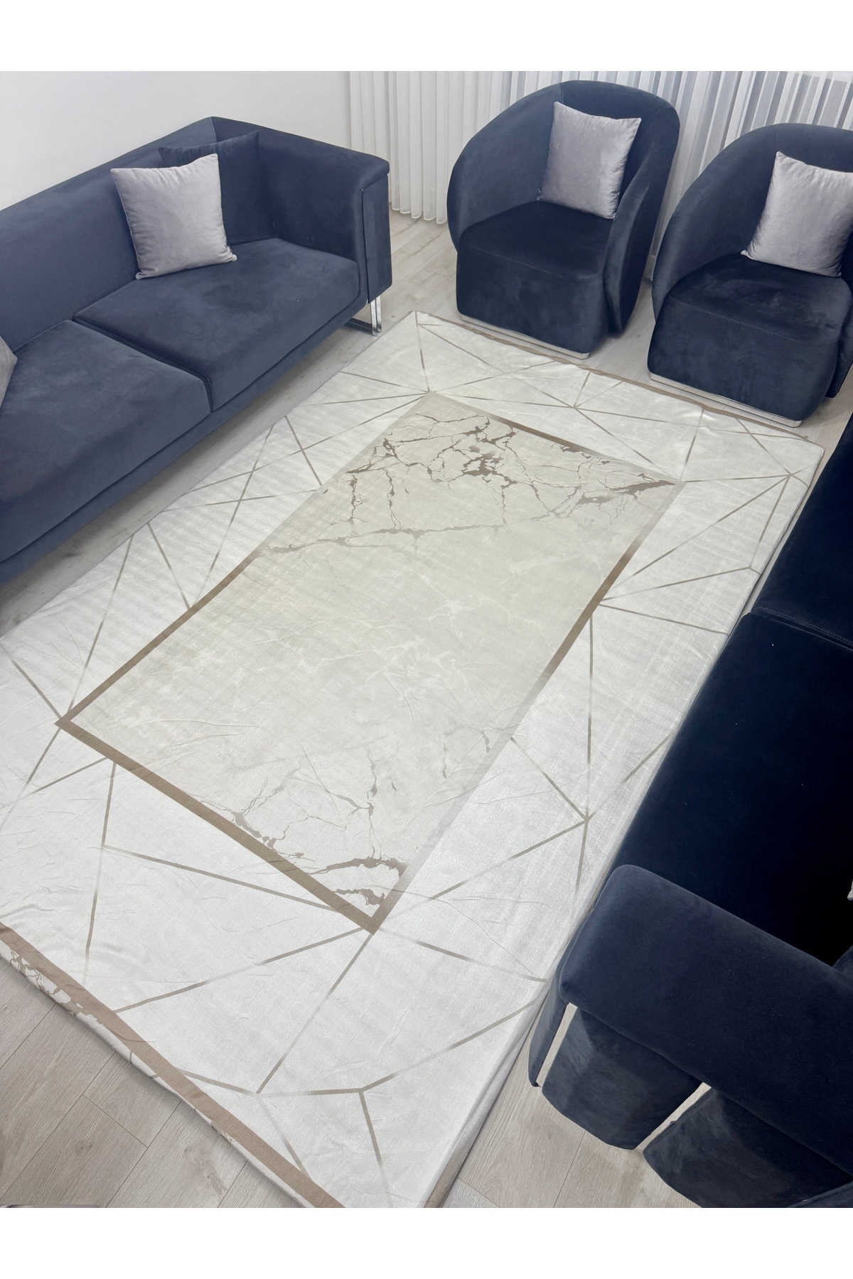 Modern Mermer Görünümlü Halı Örtüsü Lastikli ve Süngerli Kaymaz Taban Yıkanabilir