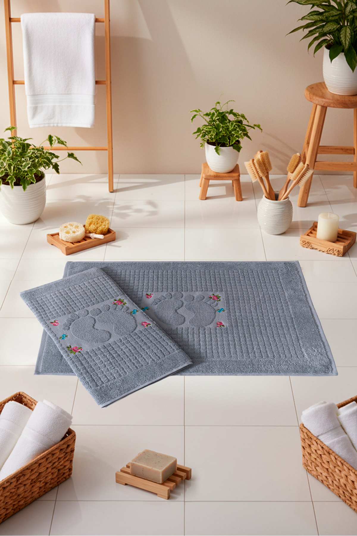 2'li Nakış İşlemeli %100 Pamuk Banyo Ayak Havlusu Seti 50x80 cm Yumuşak Dokulu