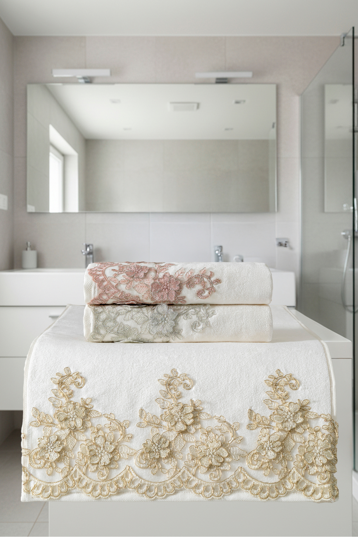 3'lü Çeyizlik Premium Havlu Seti Çiçek Fransız Güpürü Desenli 50x90 cm %100 Pamuk Kadife